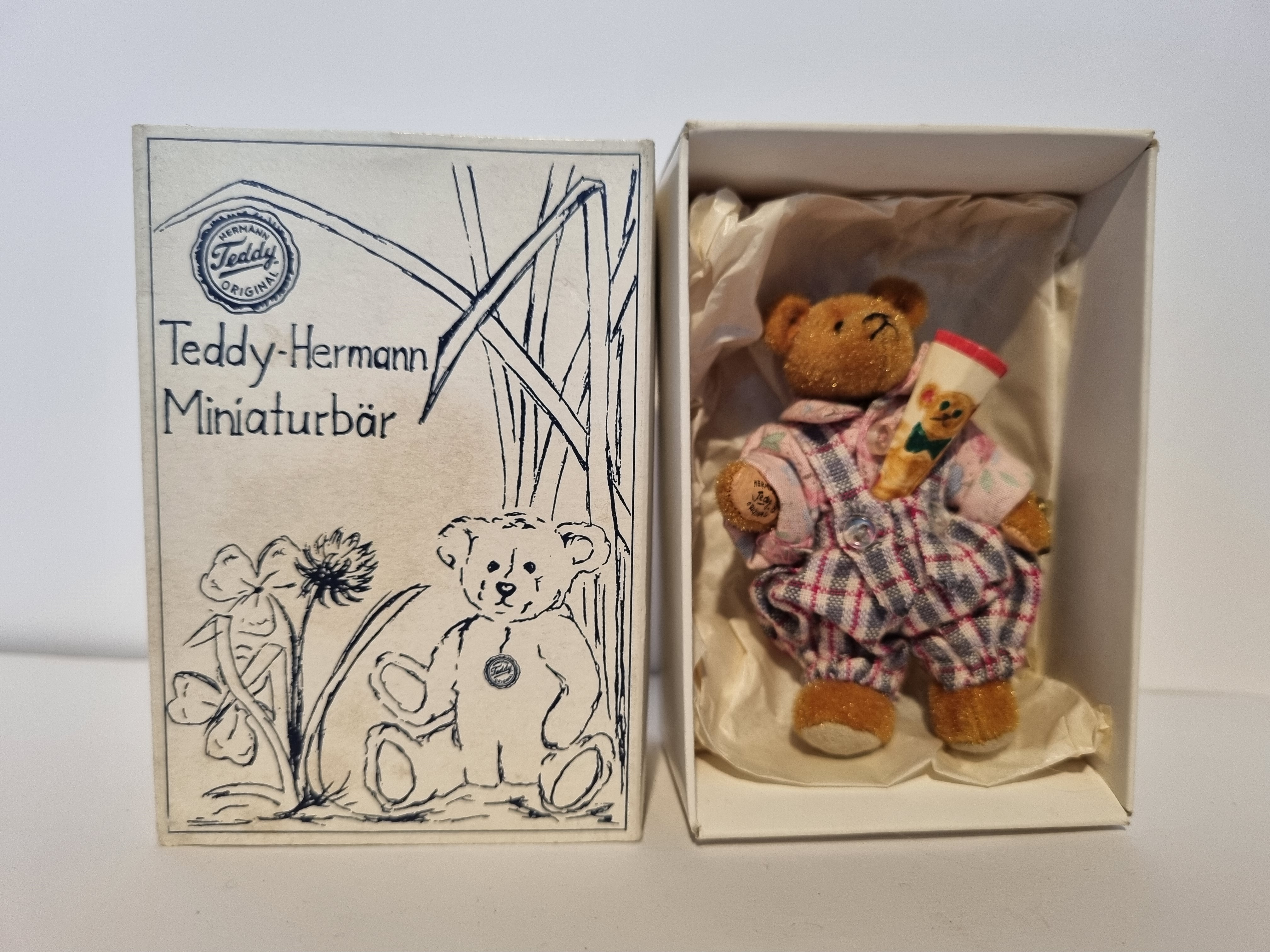 Hermann  Teddy – Miniatur  (8 cm) Hermann  Teddy – Miniatur  (8 cm)