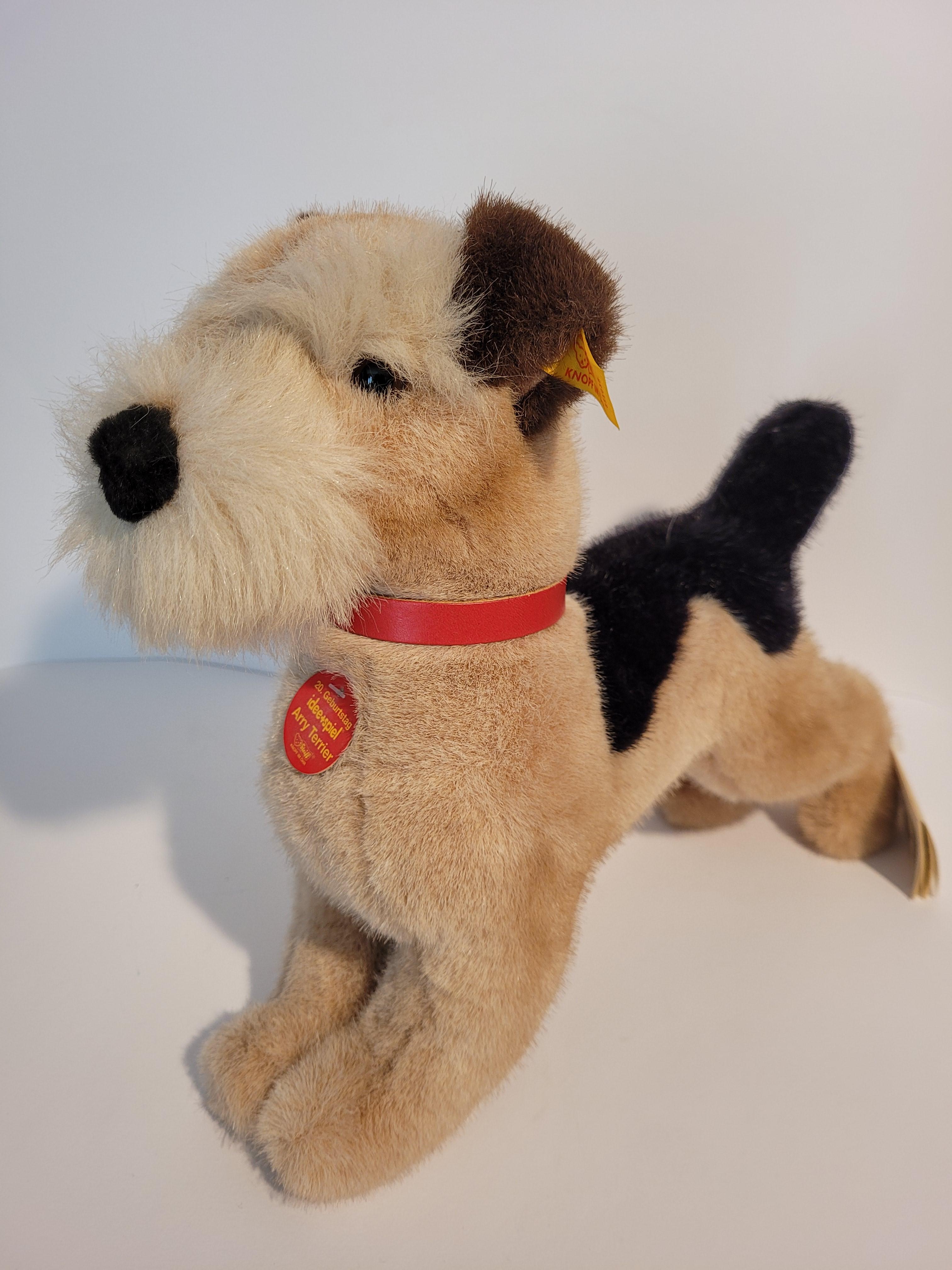 Airedale Terrier  (28cm)