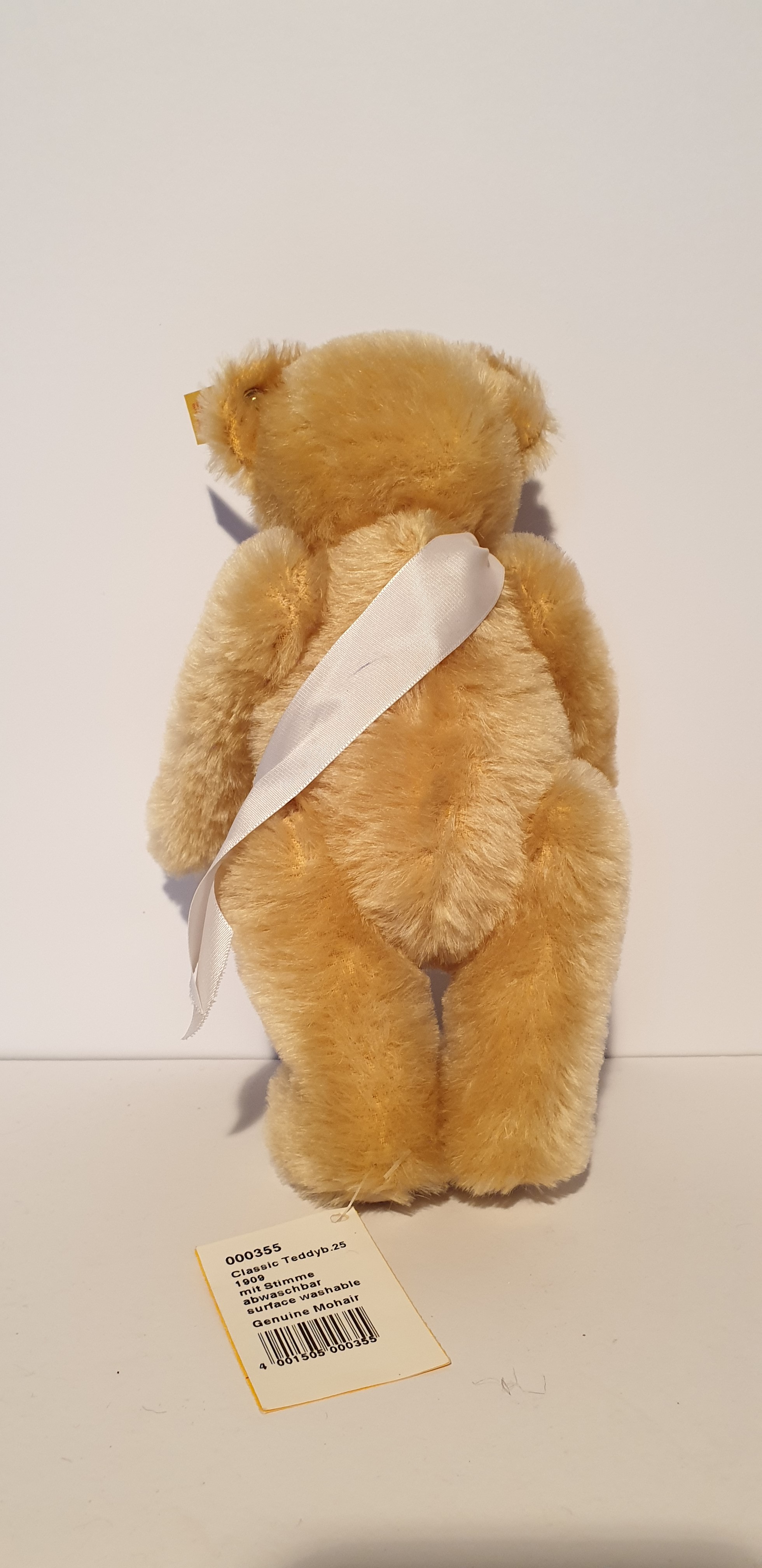Classic Teddy Bär (25 cm)